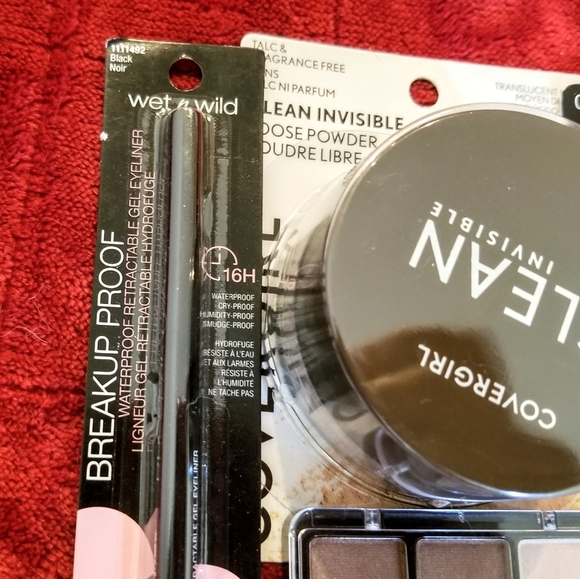 Assorted Makeup Bundle - Picture 6 of 8